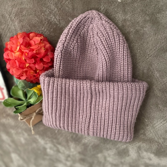 ✨💎BNWT Herschel Juneau Beanie💎✨ - Picture 7 of 7